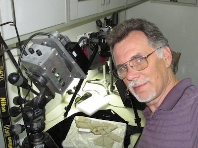 Tom Kaye laser pointer paleontology